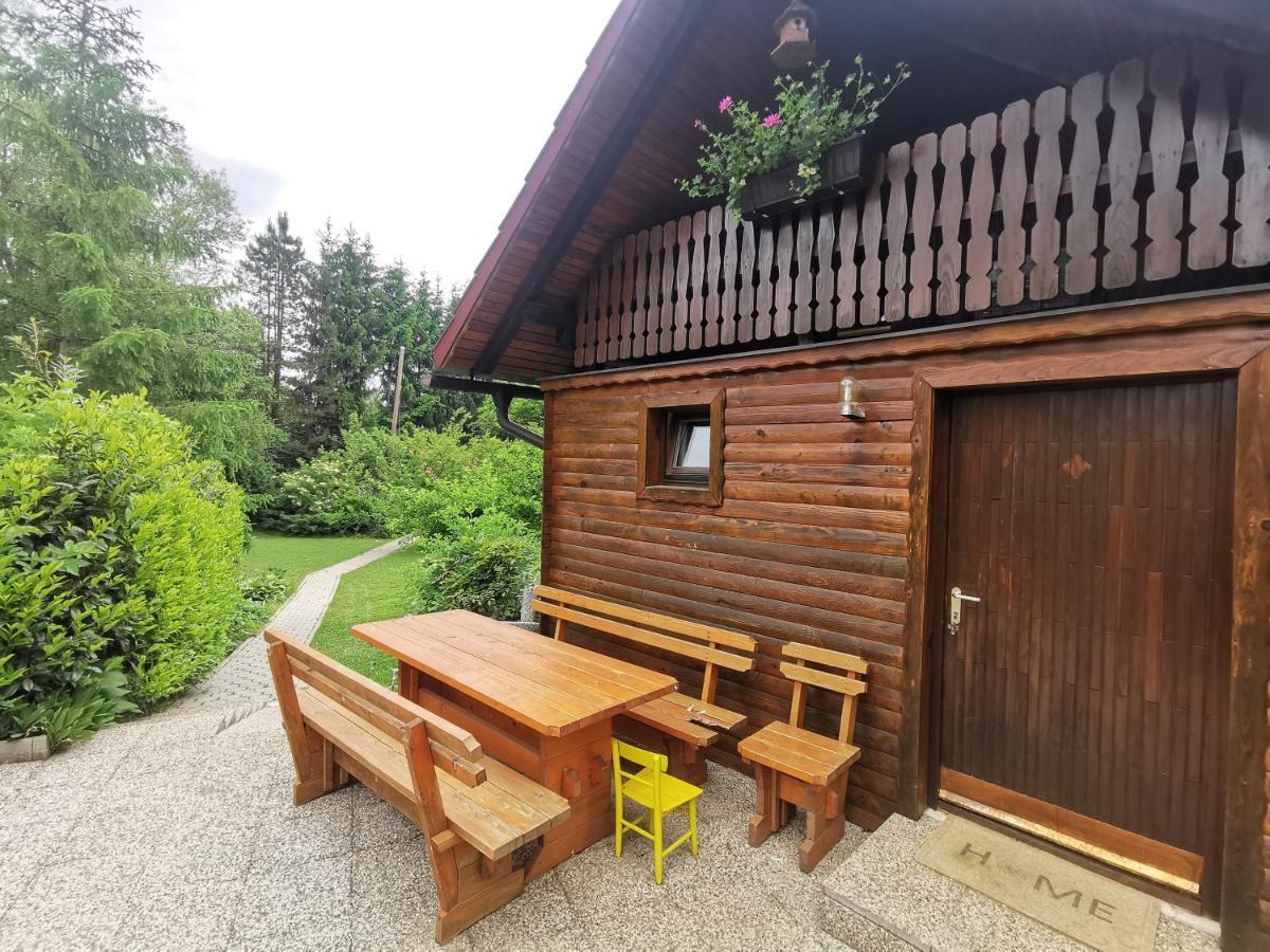 Wooden Cabin Zurej With Hot Tub Bukovje v Babni Gori 외부 사진